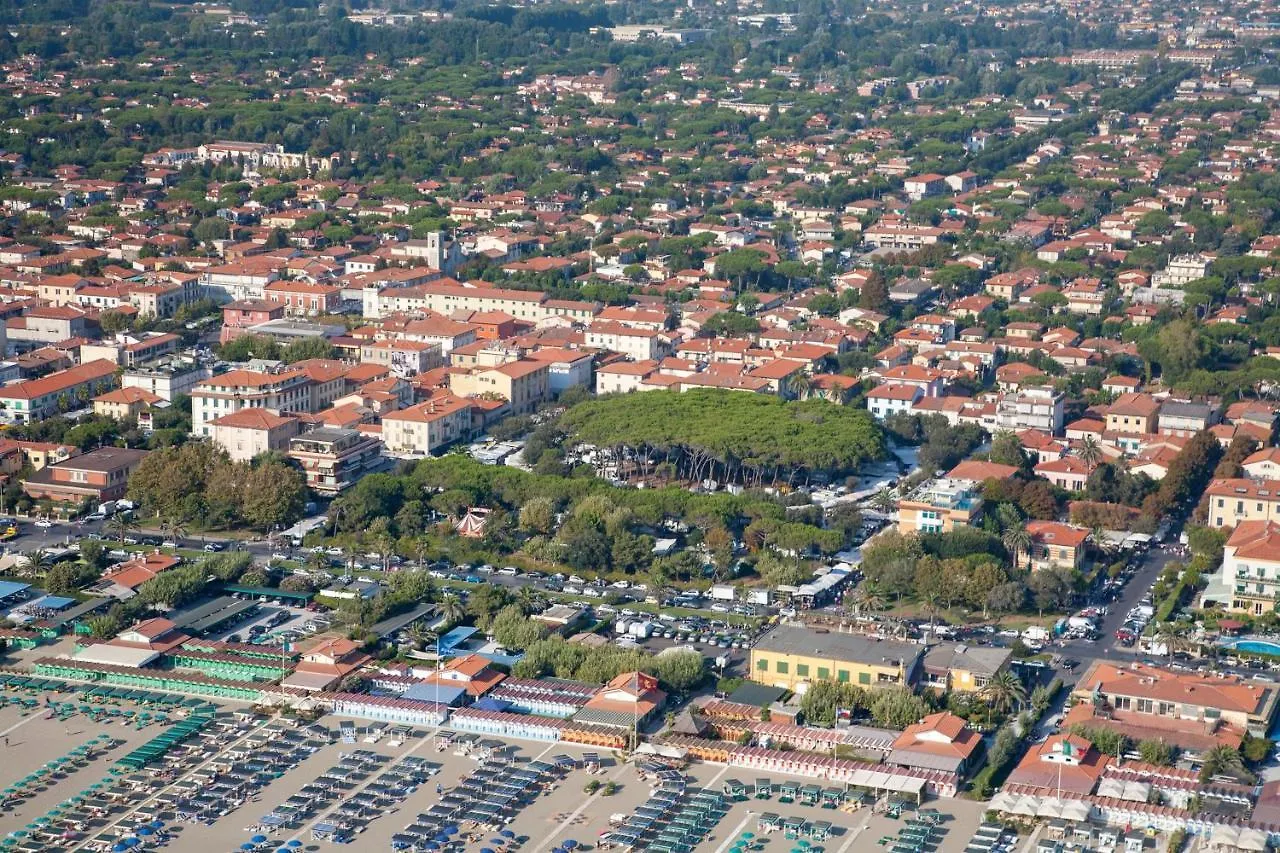 Limonaia Del Forte Villa Forte dei Marmi